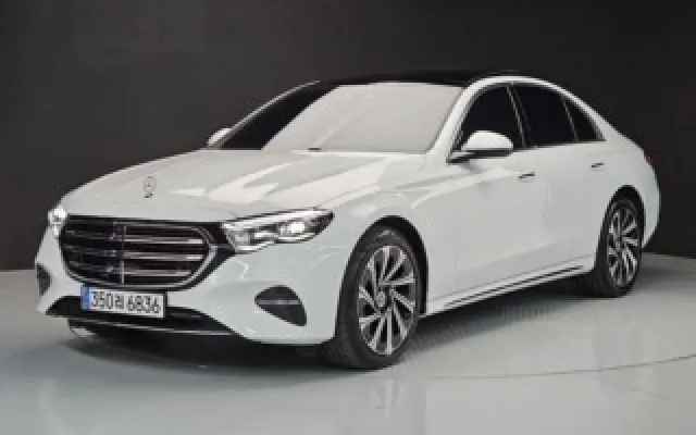 인천저신용중고차전액할부조건 E-클래스 W214 E300 4MATIC 매물 사진 8 - 2025/05 32,782km